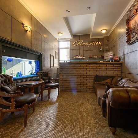 Premium Hotel Tsjernivtsi Eksteriør bilde